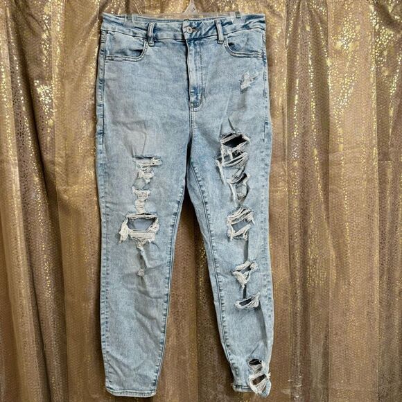 American Eagle Light Wash Destroyed High Rise Stretch Jegging 12 Short - Picture 1 of 7